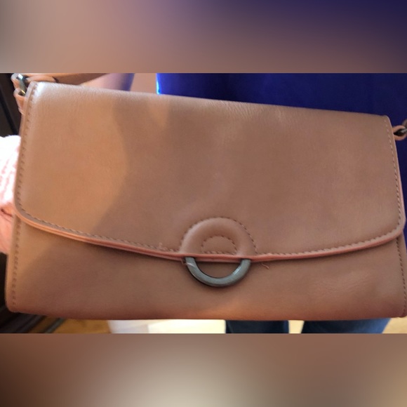 Universal Thread Crossbody - Picture 2 of 5